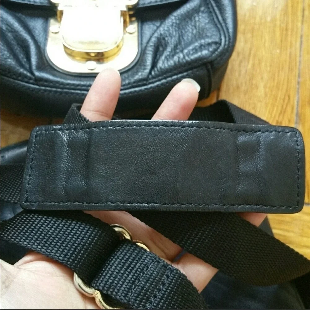 Michael Kors Leather Black Crossbody Purse